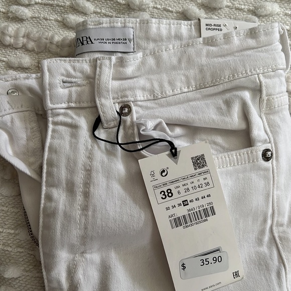 Zara cropped jeans - Picture 2 of 2